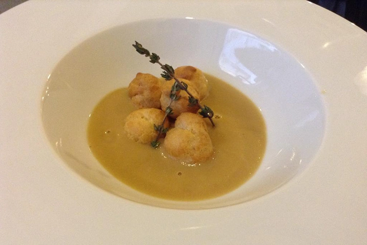 receta crema cebolla tomillo